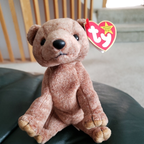 Ty Other - Ty Beanie Baby Pecan the Bear